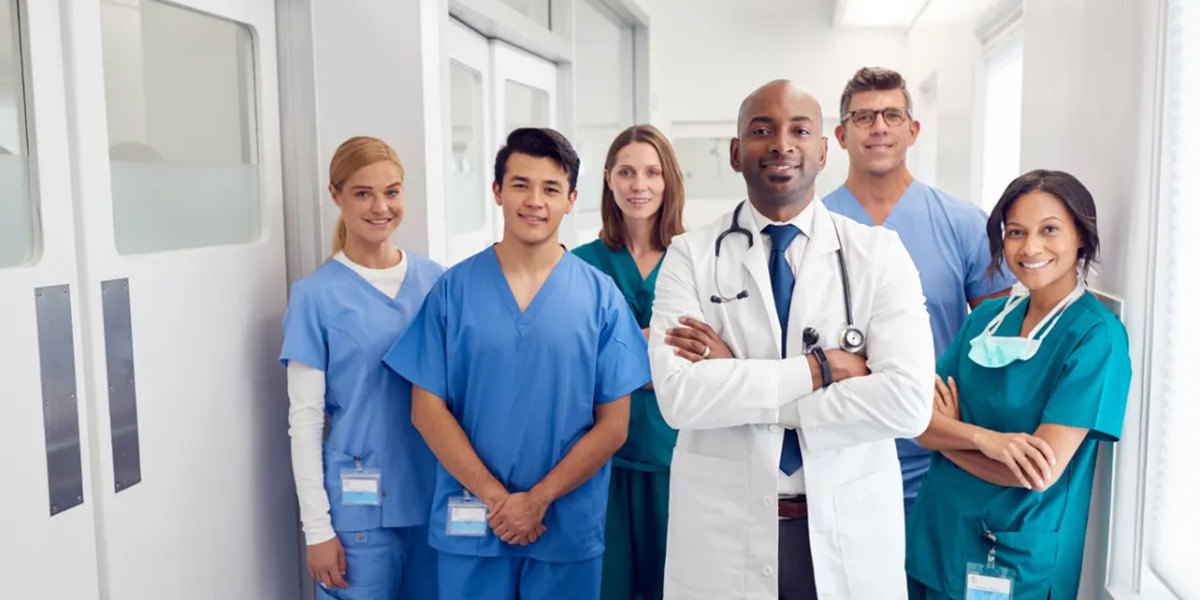 Como o trabalho em equipe beneficia a gestão médica? | MedPlus