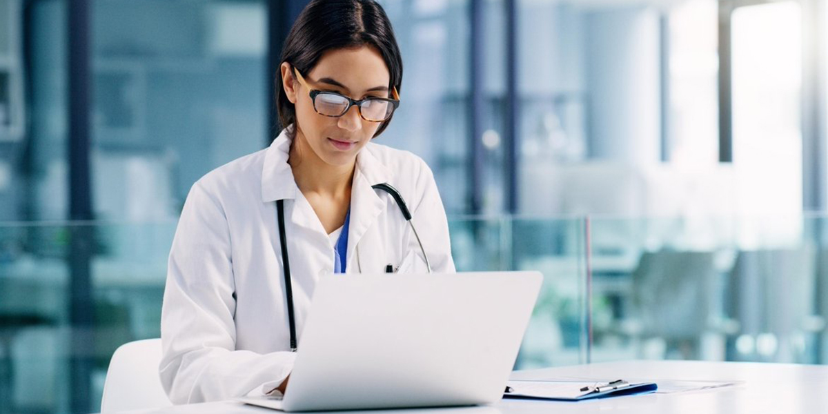 Por que a prescrição digital veio para ficar em clínicas médicas? | MedPlus